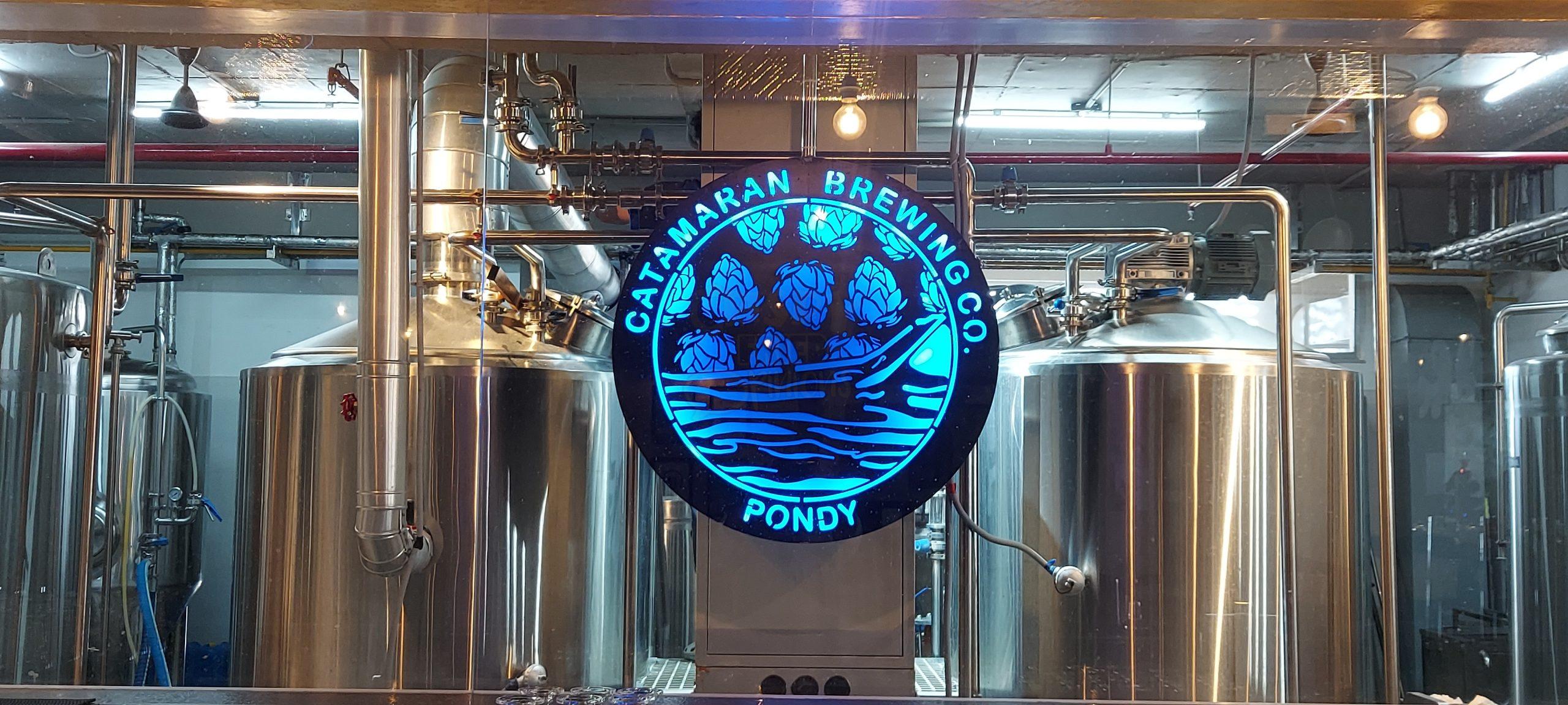 catamaran brewing company logo